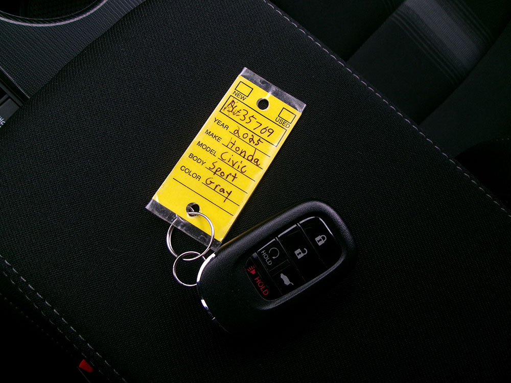 
								HONDA CIVIC SPORT full									