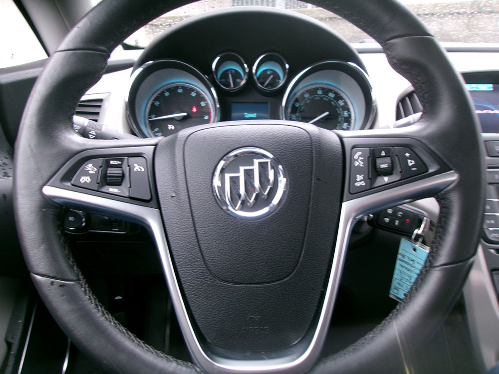 
								BUICK VERANO CONVIENCE full									