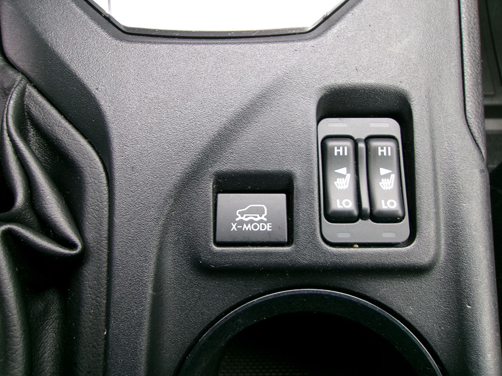 
								SUBARU CROSSTREK PREMIUM full									