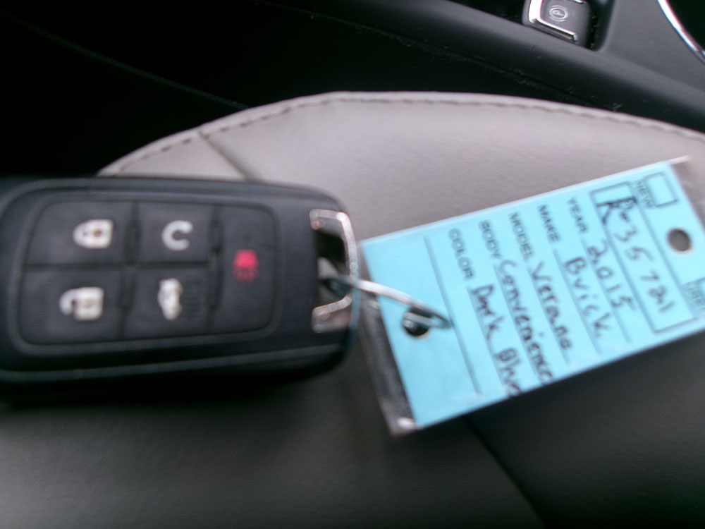 
								BUICK VERANO CONVIENCE full									