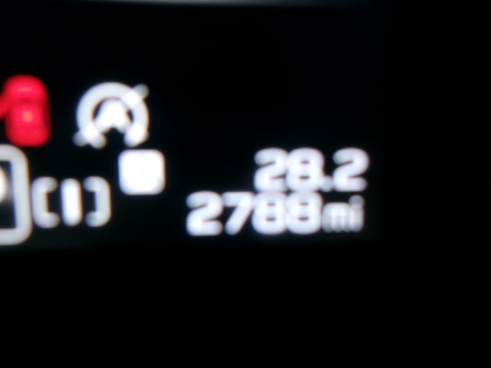 
								SUBARU FORESTER PREMIUM full									