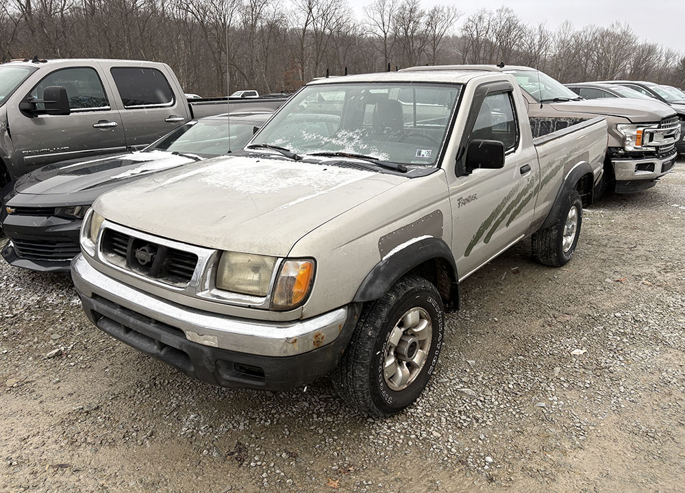 NISSAN FRONTIER XE REG CAB