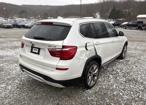 2017 BMW X3 xDrive28i's photo
