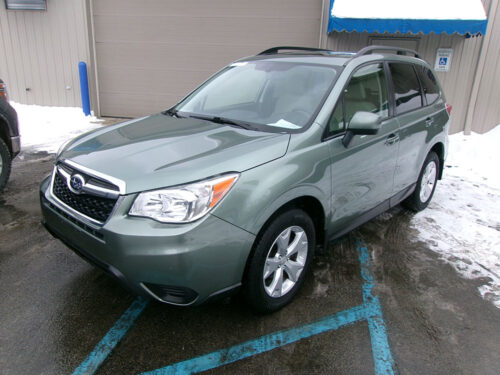 SUBARU FORESTER PREMIUM
