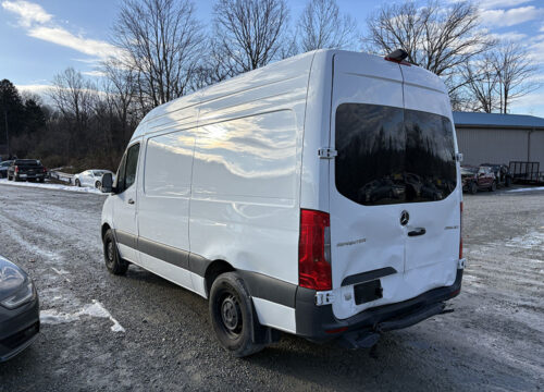MERCEDES BENZ SPRINTER 2500