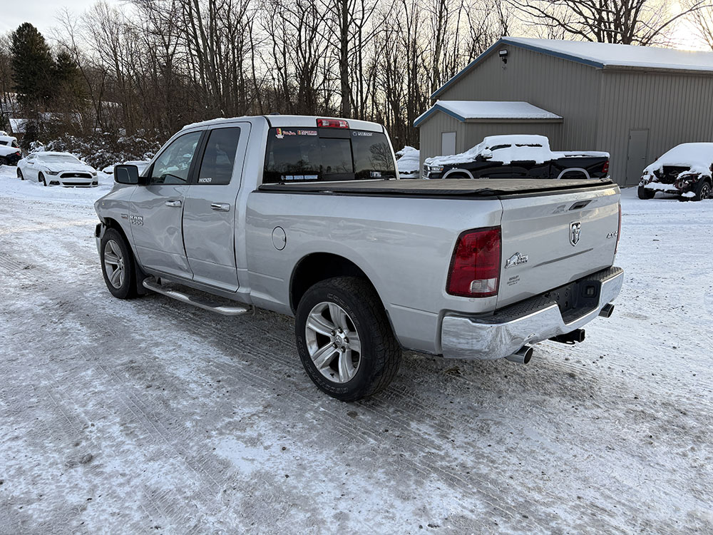 
								RAM 1500 BIG HORN QUAD CAB full									
