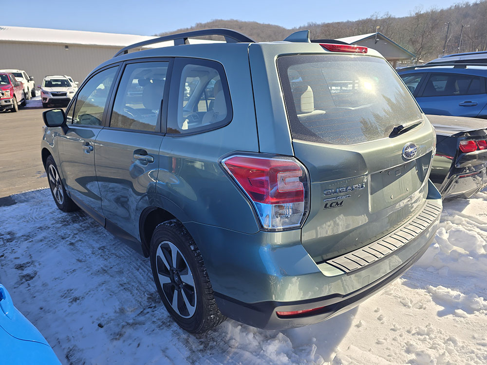 
								SUBARU FORESTER full									