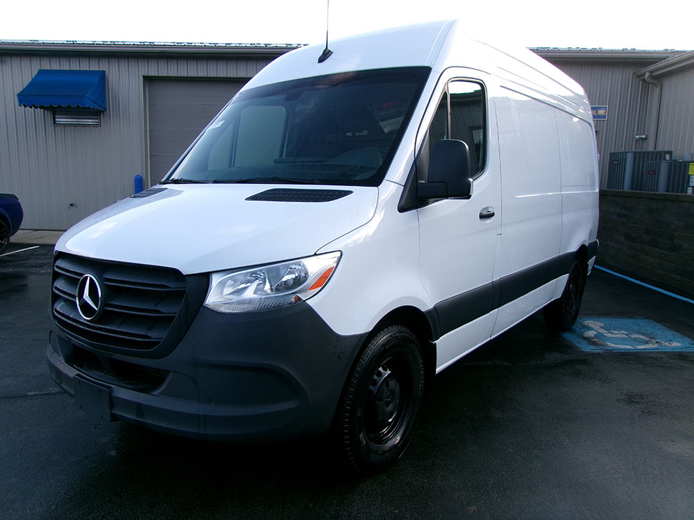 
								MERCEDES BENZ SPRINTER 2500 full									
