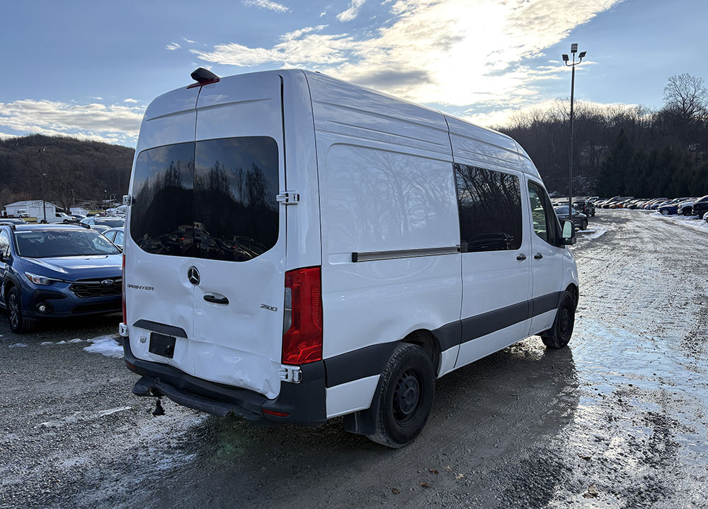 
								MERCEDES BENZ SPRINTER 2500 full									