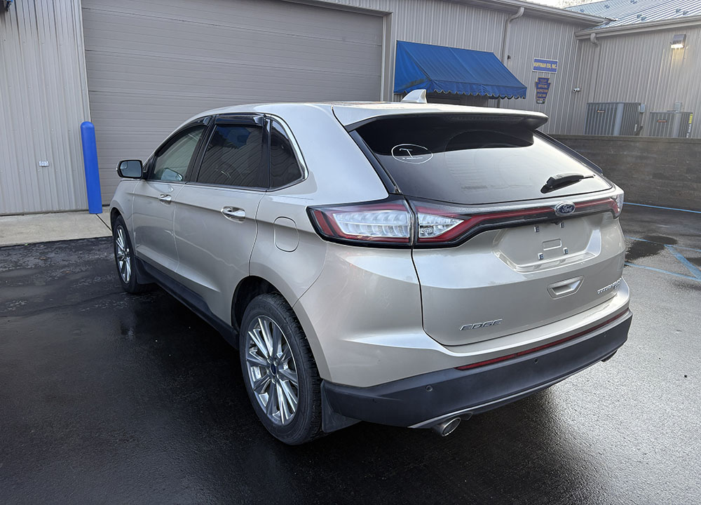 
								FORD EDGE TITANIUM full									
