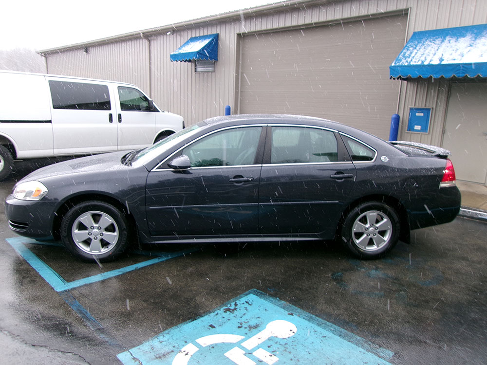 
								CHEVROLET IMPALA LT full									