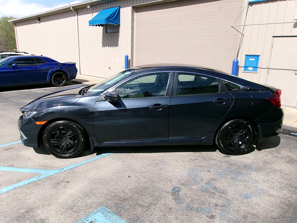 
								HONDA CIVIC LX full									