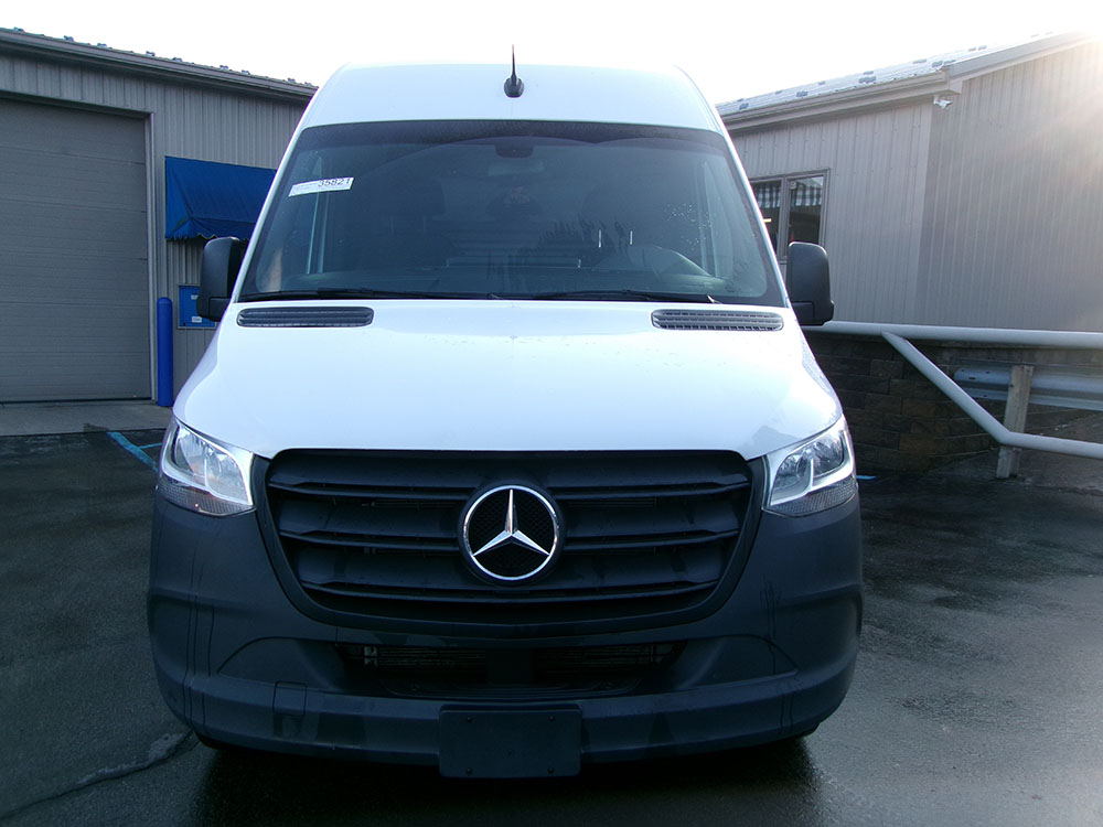 
								MERCEDES BENZ SPRINTER 2500 full									