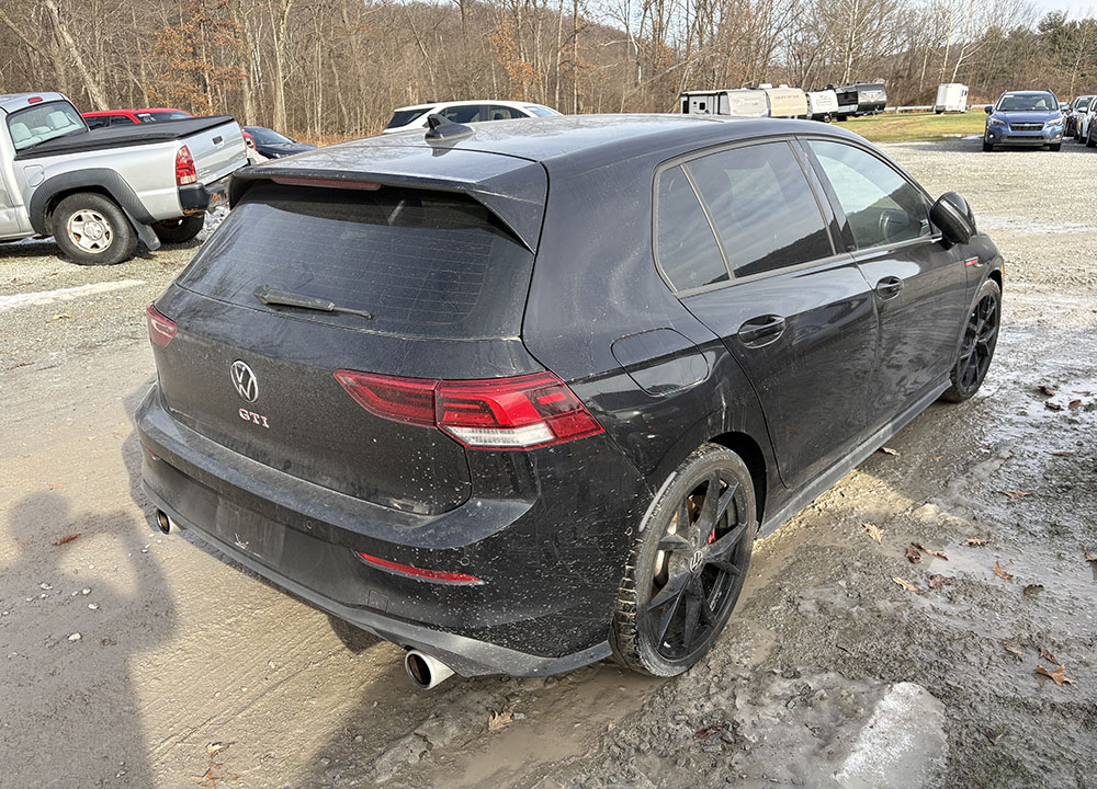 
								VOLKSWAGEN GOLF GTI AUTOBAHN full									