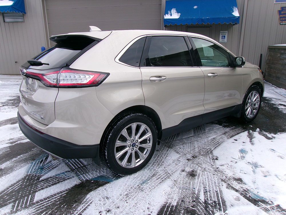 
								FORD EDGE TITANIUM full									