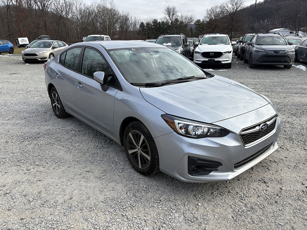 
								SUBARU IMPREZA PREMIUM full									