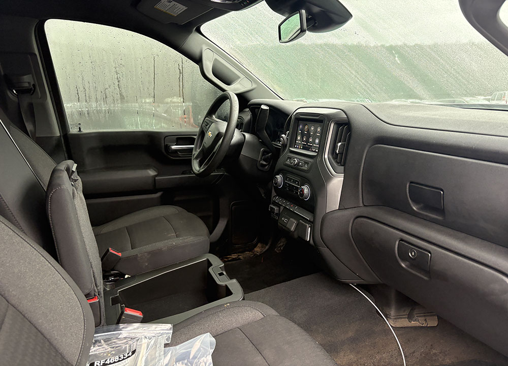 
								CHEVROLET SILVERADO 2500 CUSTOM CREW CAB full									