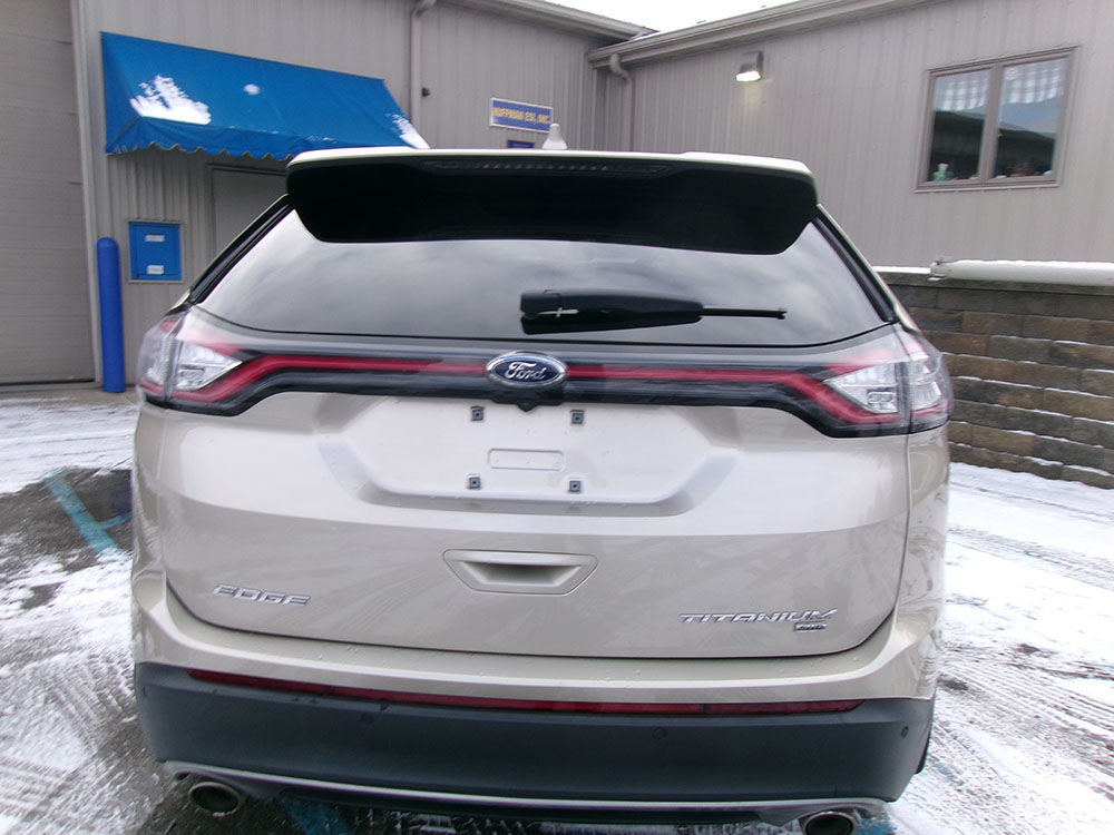 
								FORD EDGE TITANIUM full									