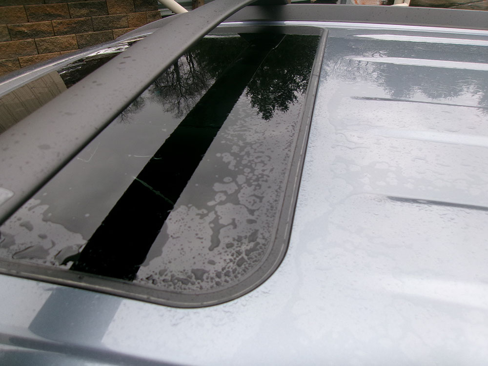 
								TOYOTA COROLLA CROSS HYBRID XSE full									