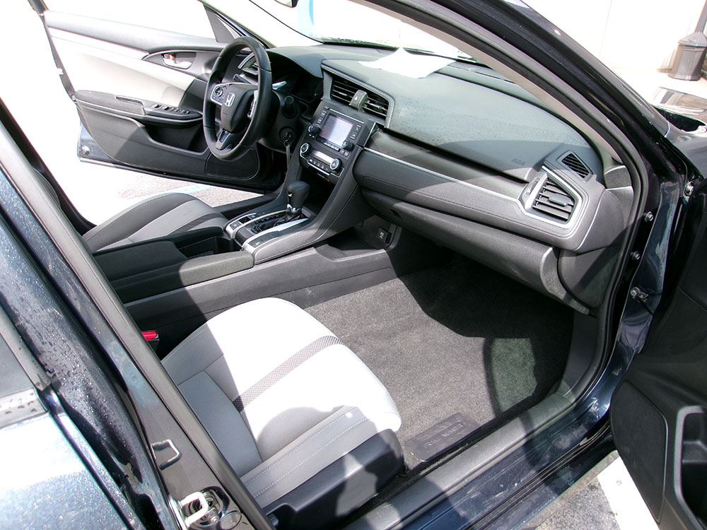 
								HONDA CIVIC LX full									