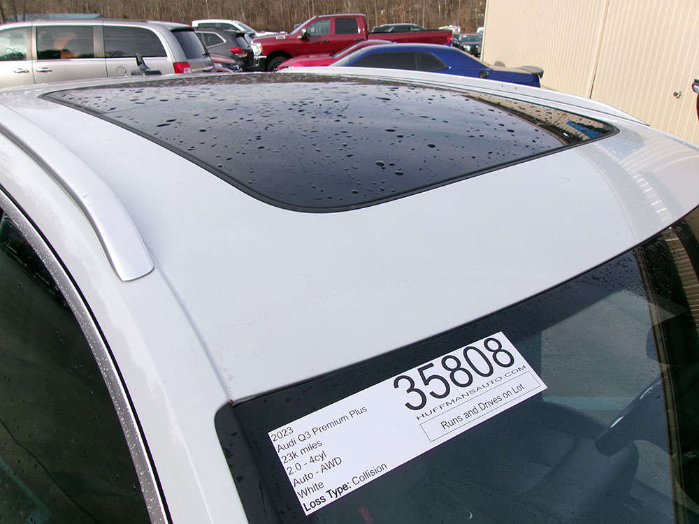 
								AUDI Q3 PREMIUM PLUS S-LINE full									