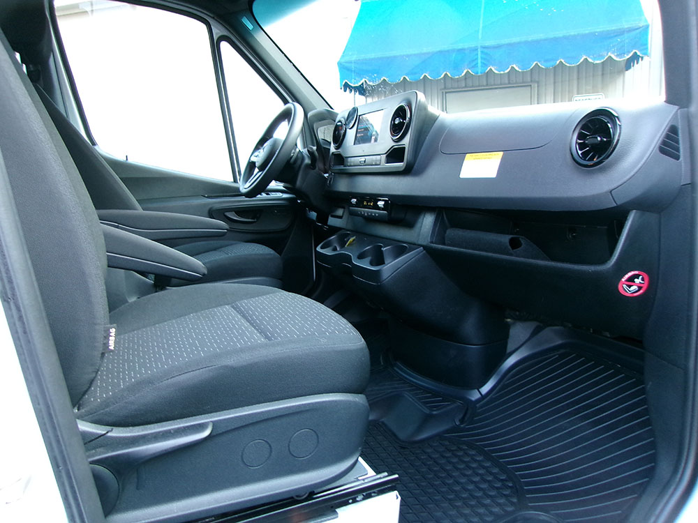 
								MERCEDES BENZ SPRINTER 2500 full									