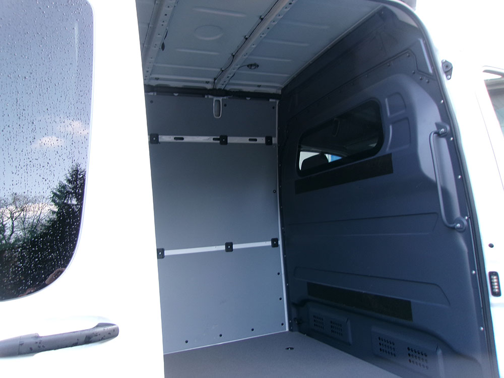 
								MERCEDES BENZ SPRINTER 2500 full									