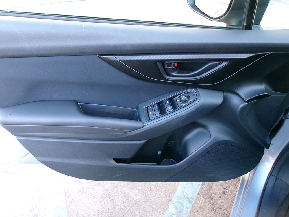 
								SUBARU IMPREZA PREMIUM full									