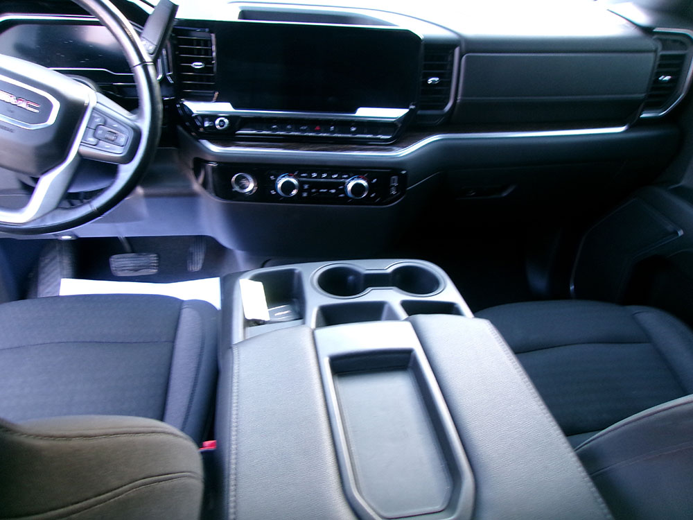 
								GMC SIERRA 1500 ELEVATION CREW CAB full									