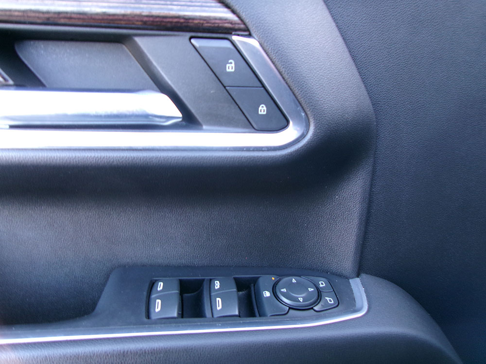 
								GMC SIERRA 1500 ELEVATION CREW CAB full									