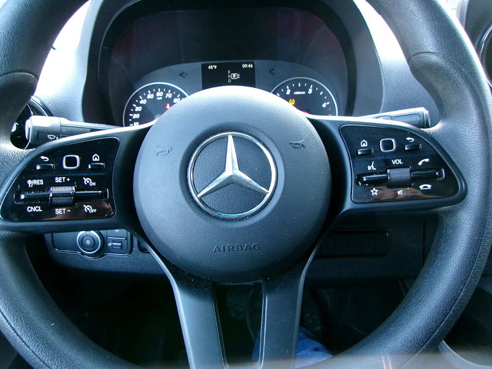 
								MERCEDES BENZ SPRINTER 2500 full									