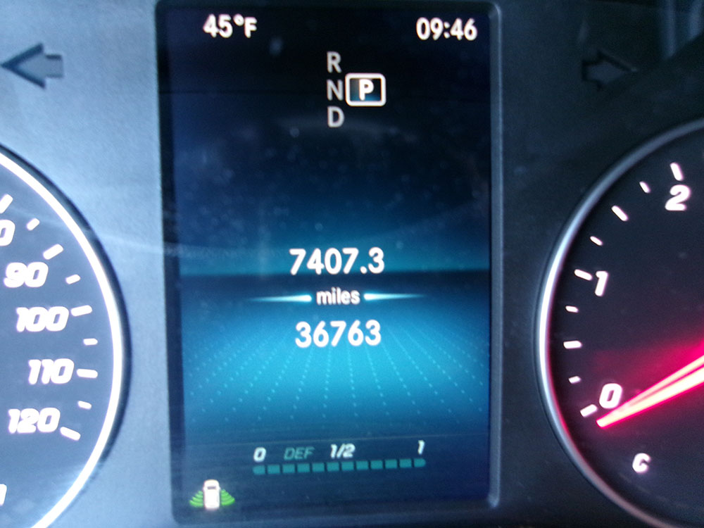 
								MERCEDES BENZ SPRINTER 2500 full									