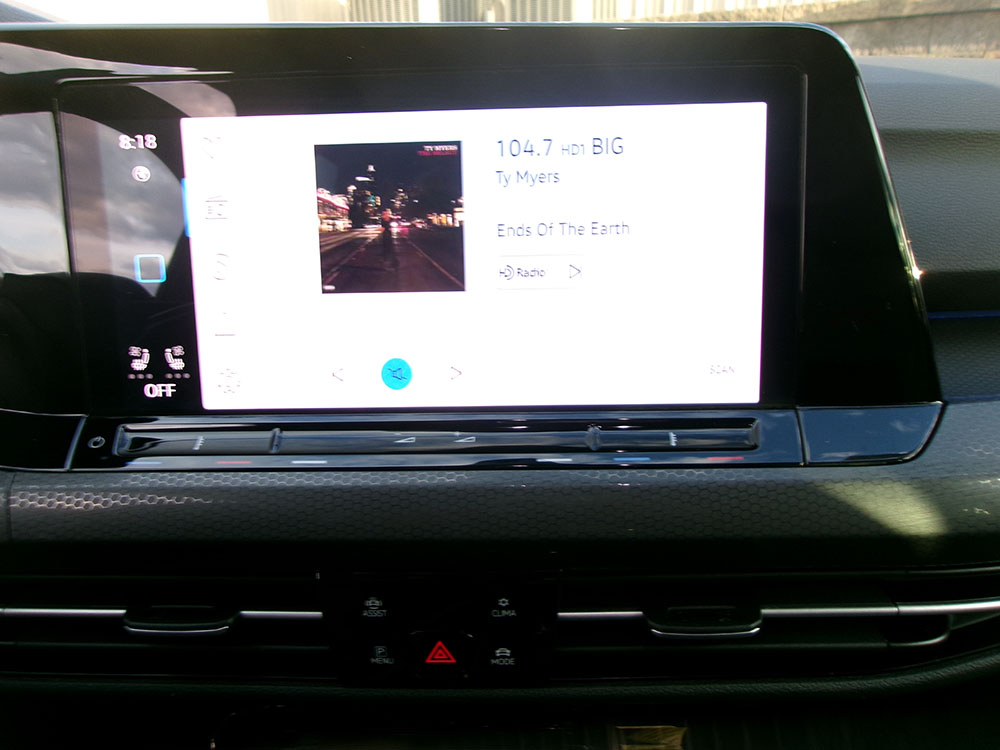 
								VOLKSWAGEN GOLF GTI AUTOBAHN full									