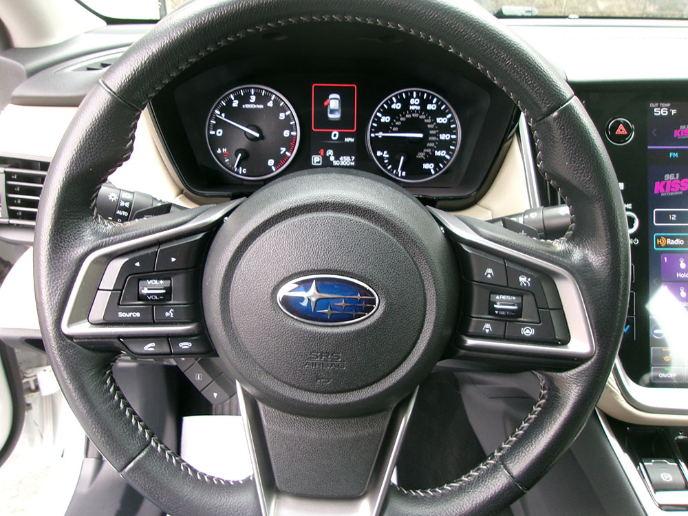 
								SUBARU LEGACY PREMIUM full									