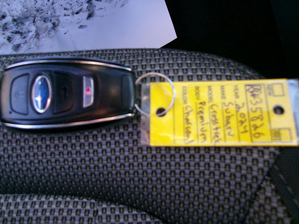 
								SUBARU CROSSTREK PREMIUM full									