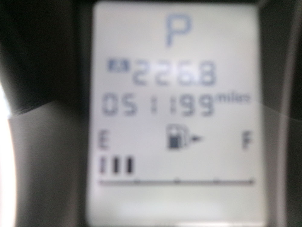 
								SUBARU FORESTER PREMIUM full									