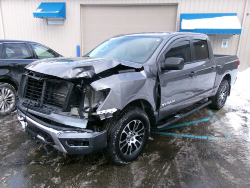 NISSAN TITAN SV CREW CAB