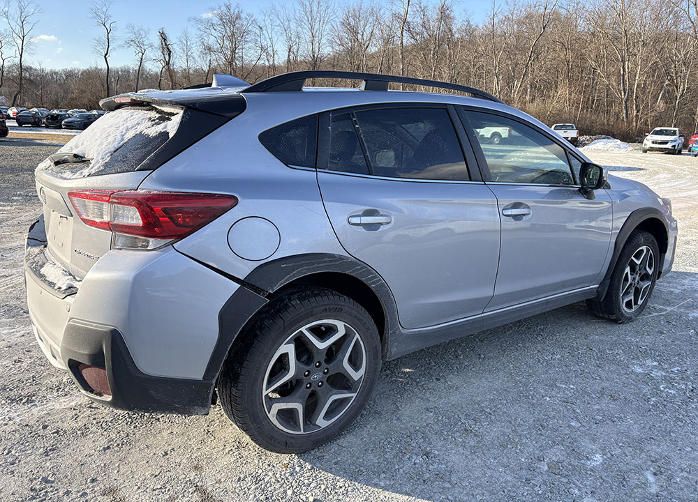
								SUBARU CROSSTREK LIMITED full									