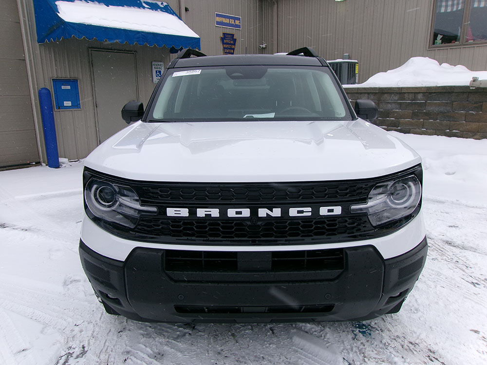 
								FORD BRONCO SPORT OUTER BANKS full									
