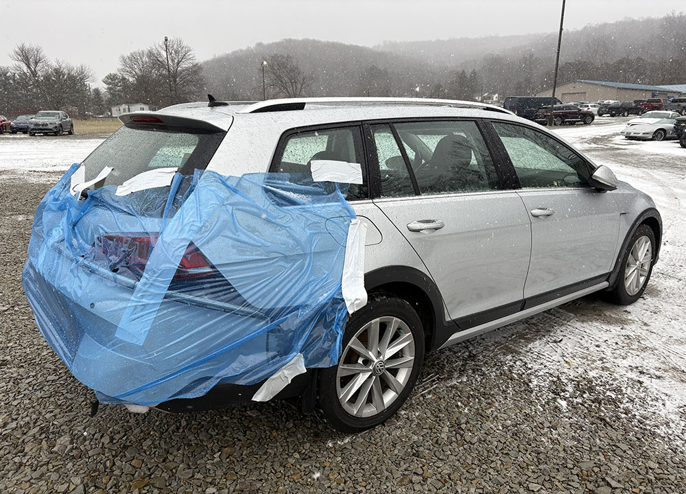 
								VOLKSWAGEN GOLF ALLTRACK S full									