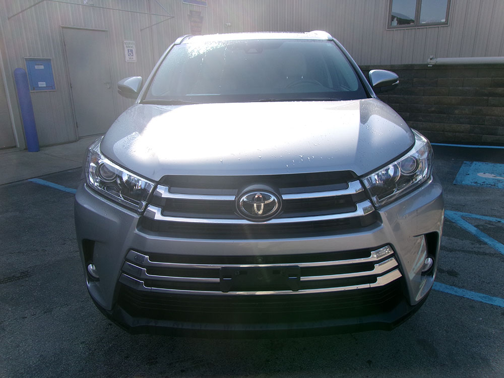 
								TOYOTA HIGHLANDER LIMITED full									