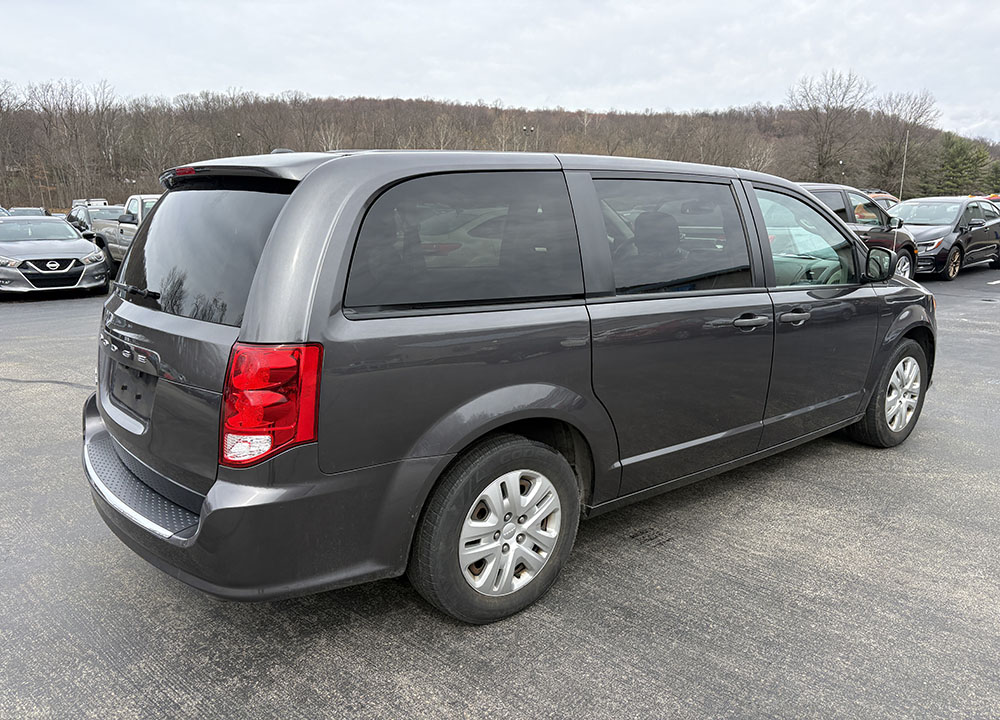 
								DODGE GRAND CARAVAN SE full									