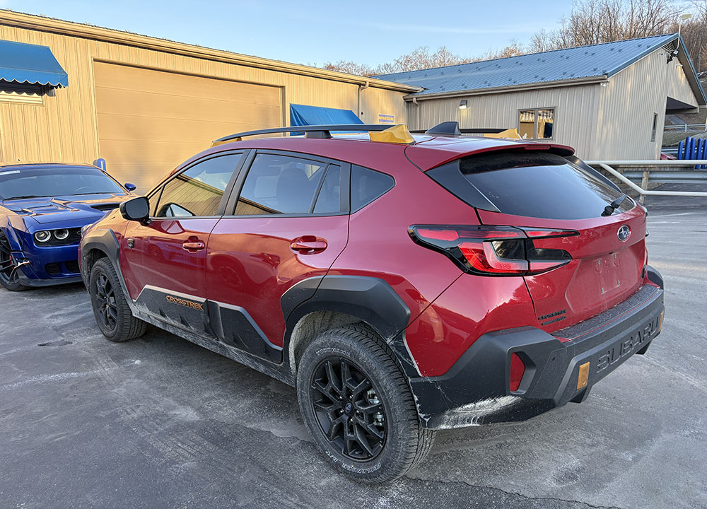 
								SUBARU CROSSTREK WILDERNESS full									