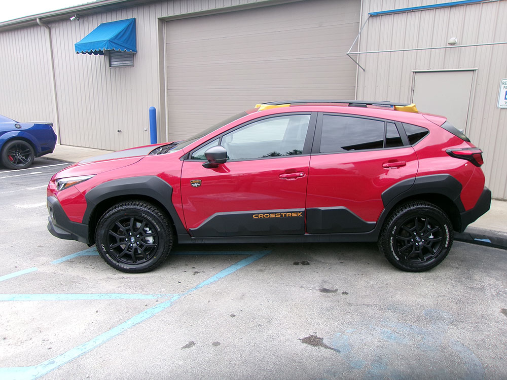 
								SUBARU CROSSTREK WILDERNESS full									