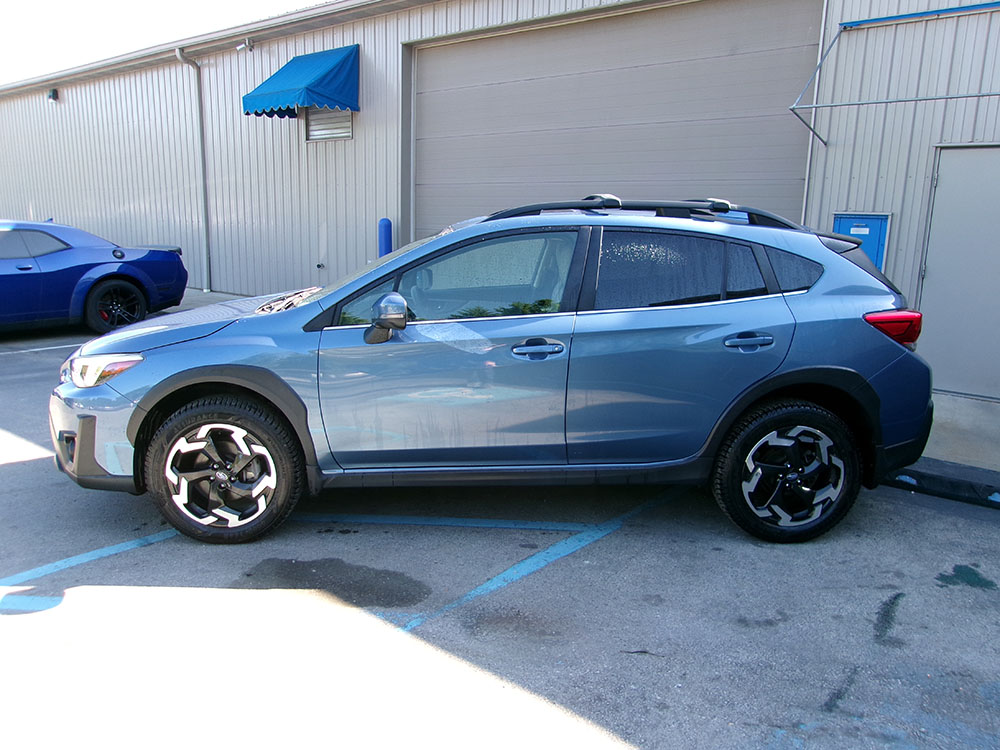 
								SUBARU CROSSTREK LIMITED full									