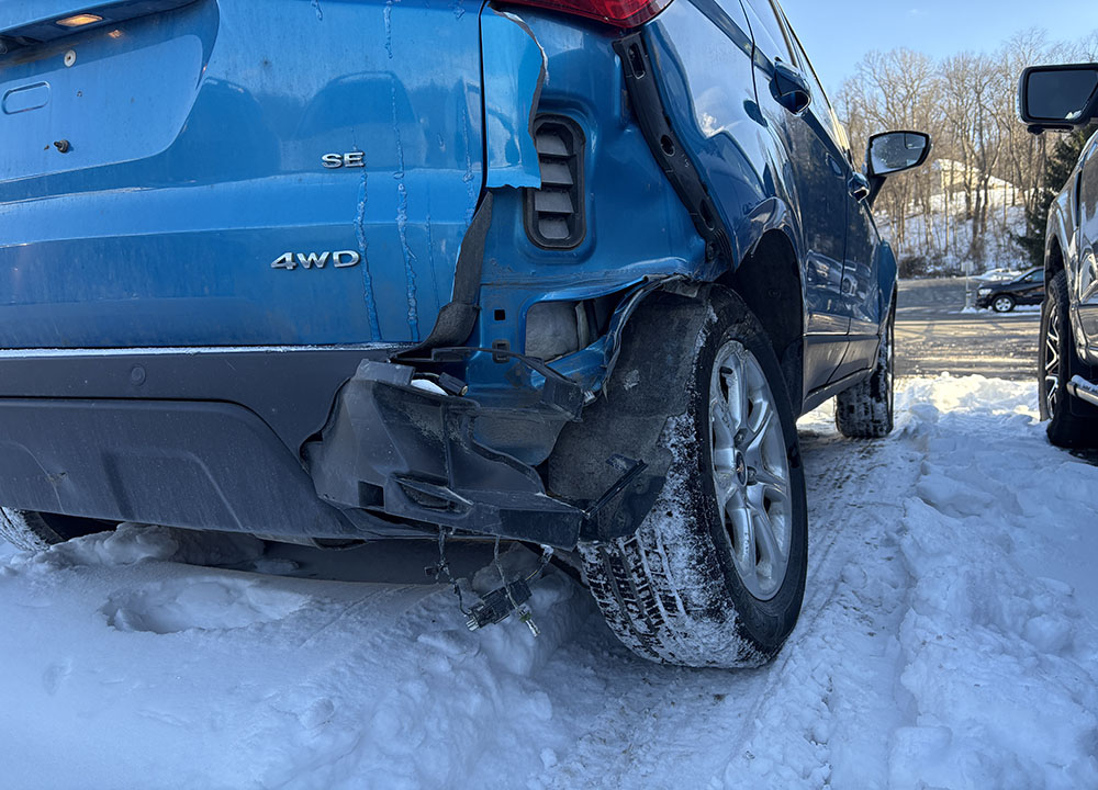 
								FORD ECOSPORT SE full									