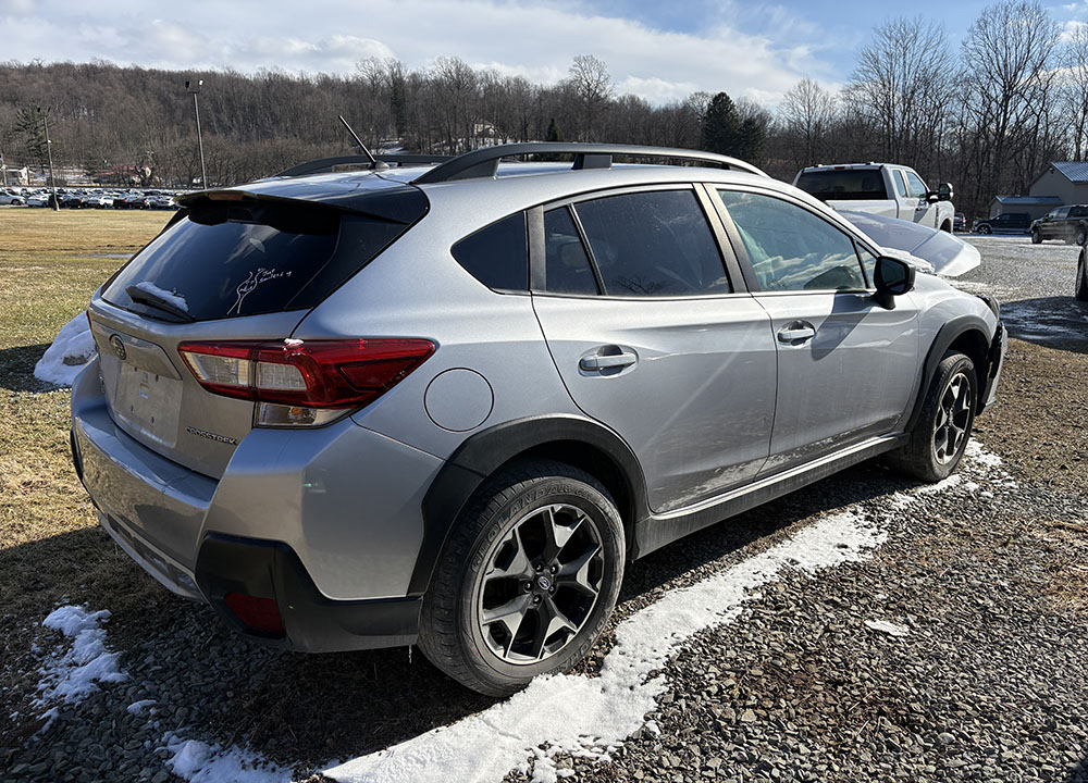 
								SUBARU CROSSTREK full									
