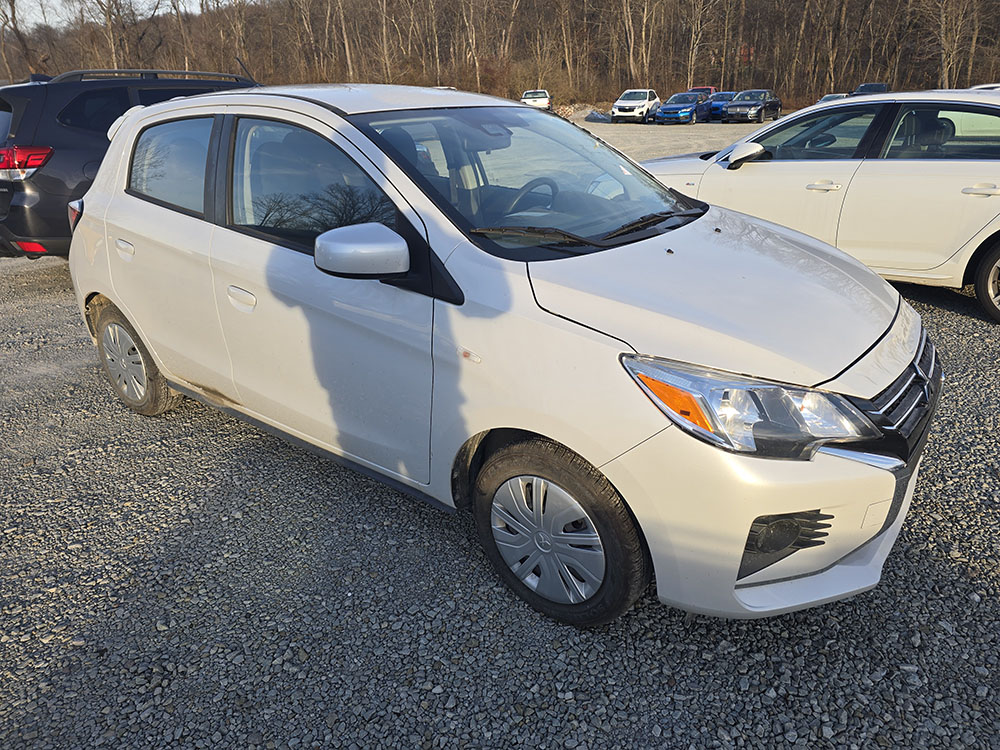 
								MITSUBISHI MIRAGE ES full									