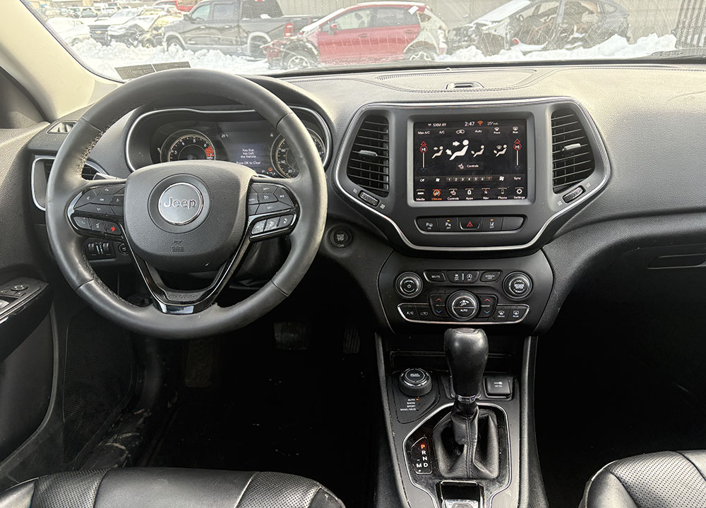 
								JEEP CHEROKEE ALTITUDE LUXURY full									