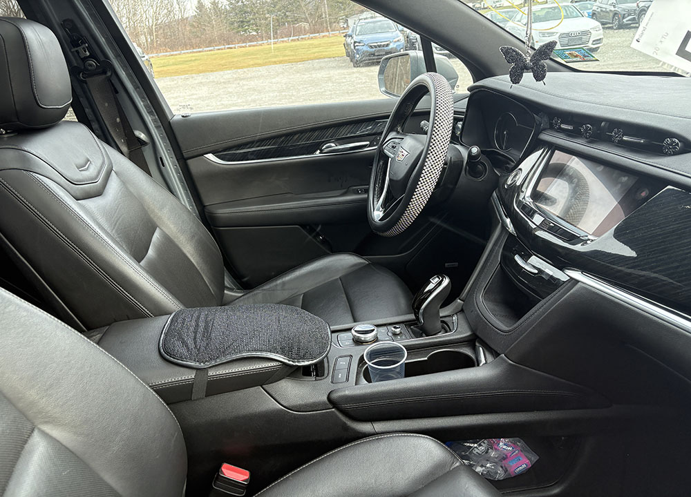 
								CADILLAC XT6 PREMIUM LUXURY full									